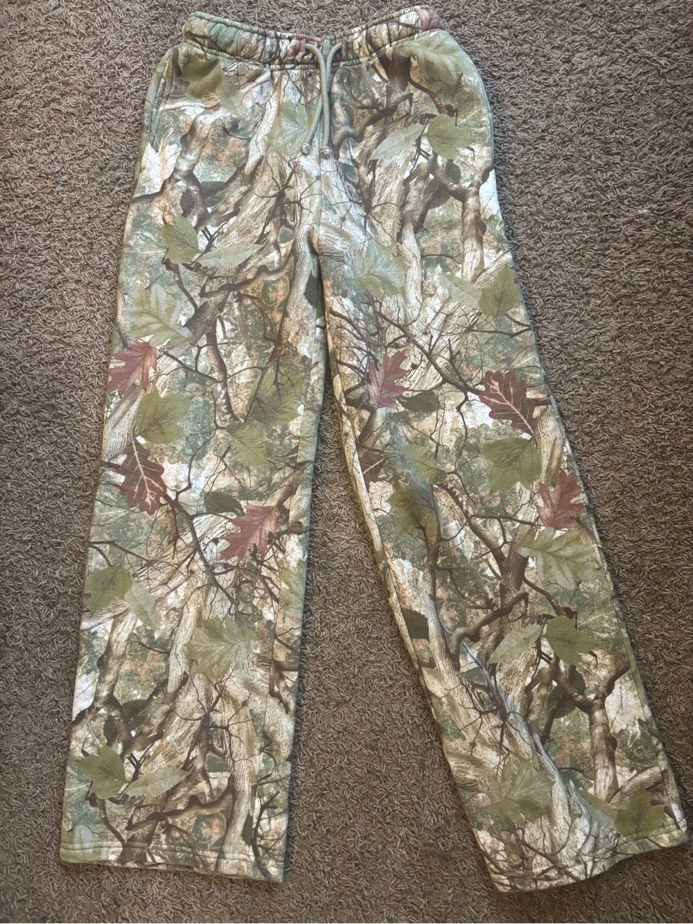 Forever 21 Green and Brown Leaf Print Sweatpants
